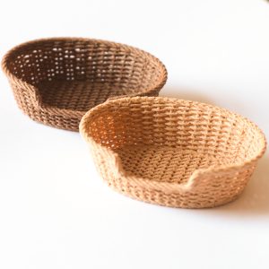 Miniture dog basket 1/12 scale