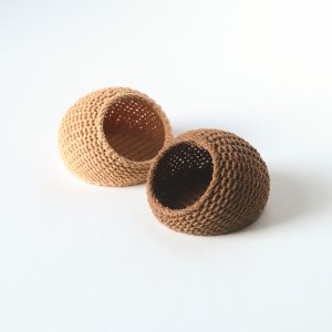 1:12 scale miniature cat basket front view – dollhouse pet bed accessory in PLA wood